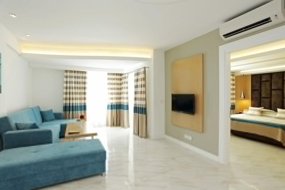 Kleopatra Suit Hotel (Adults Only) อลันยา ภายนอก รูปภาพ