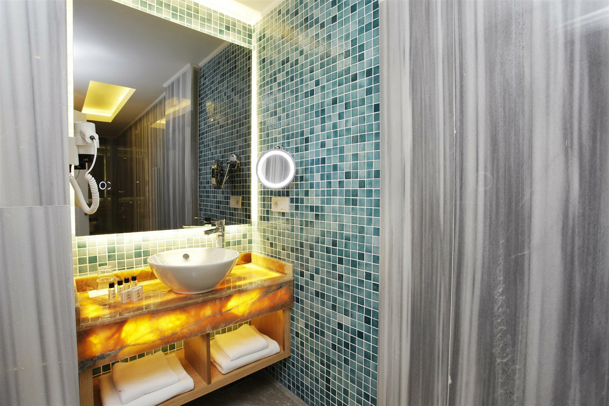 Kleopatra Suit Hotel (Adults Only) อลันยา ภายนอก รูปภาพ